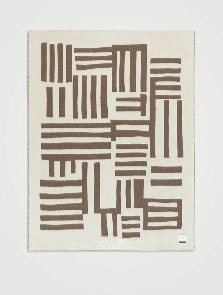Rosin Reversible Zero Dye Throw Blanket