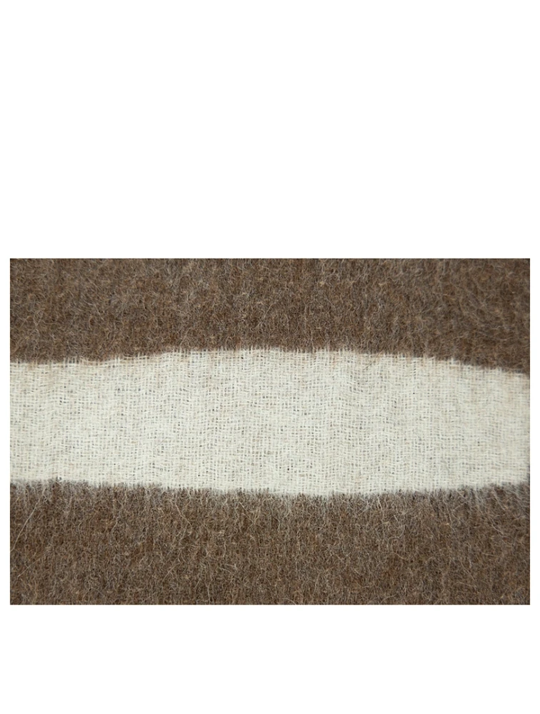 Rosin Reversible Zero Dye Throw Blanket