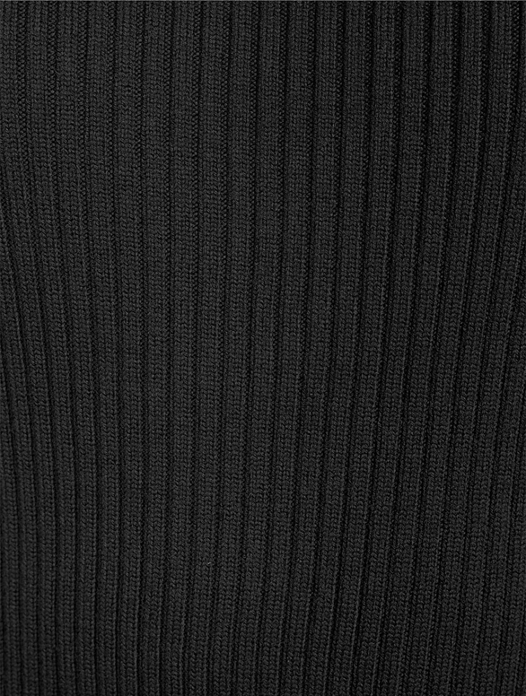 Ribbed Turtleneck