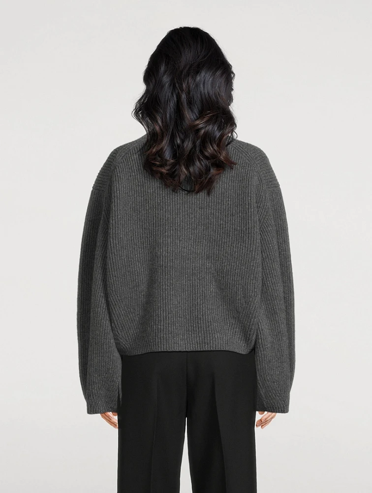 Ribbed Turtleneck