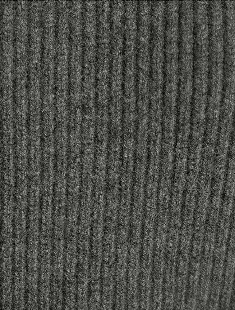 Ribbed Turtleneck