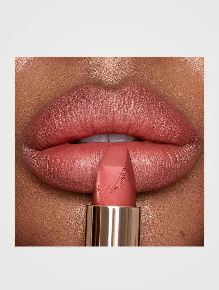 Matte Revolution Lipstick - Look Of Love Collection