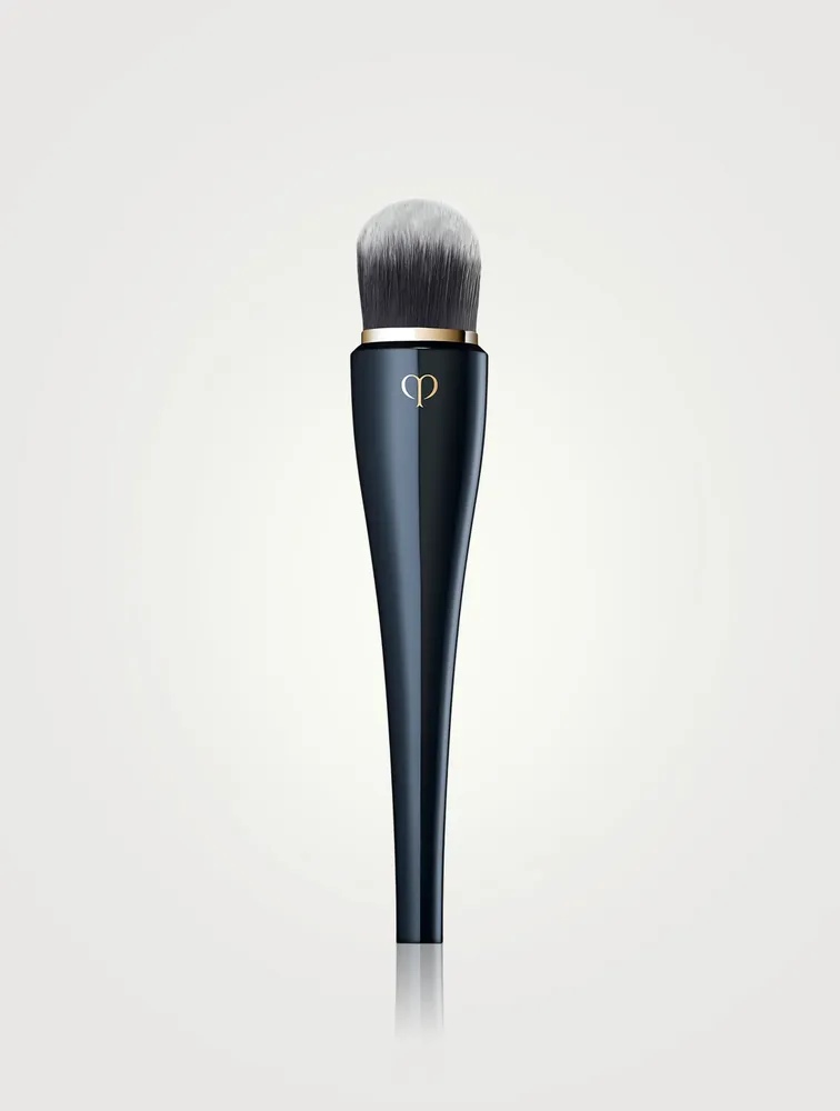 Light Coverage Foundation Brush