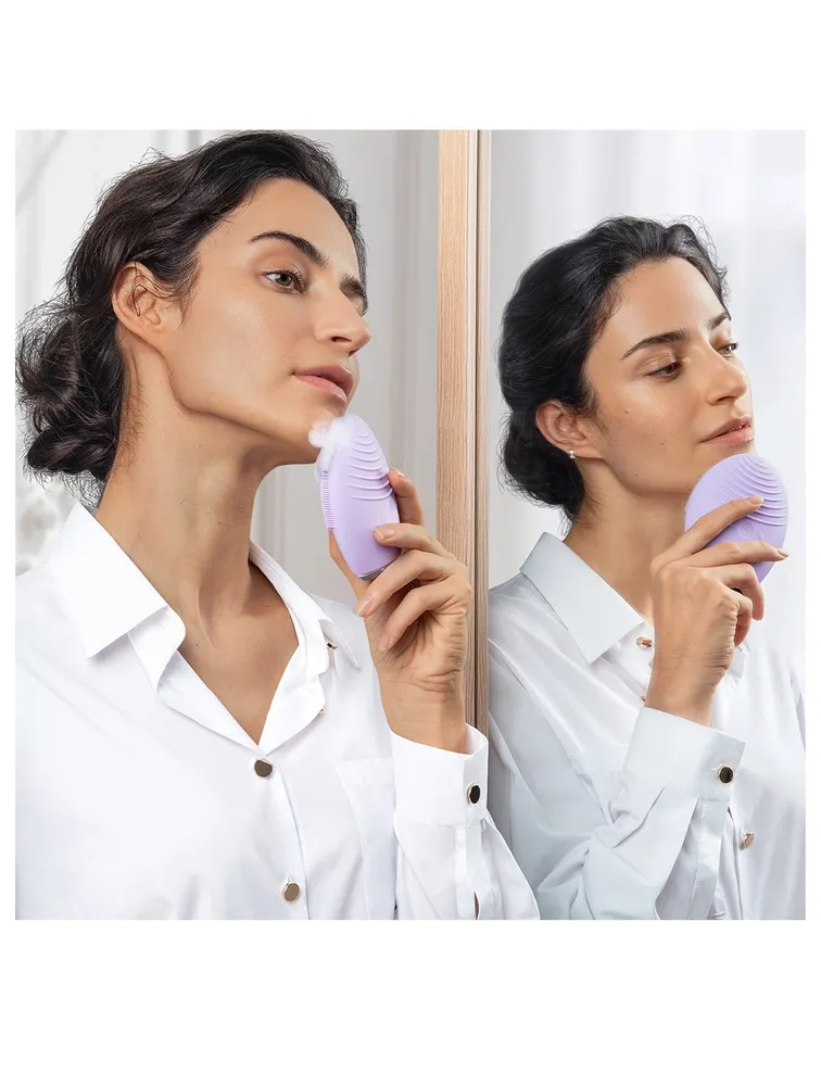 LUNA™ 4 Facial Cleansing & Firming Massage for Sensitive Skin
