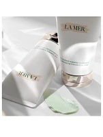The Essence Foaming Cleanser