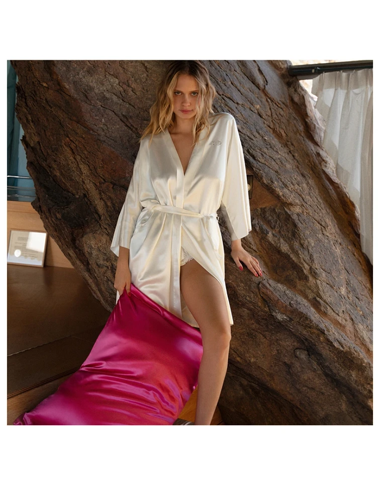 Slip® Pure Silk Queen Pillowcase