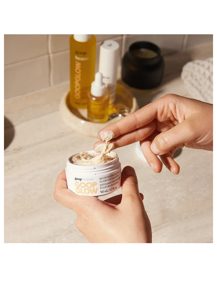 Microderm Instant Glow Exfoliator
