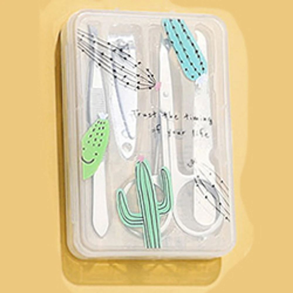 Manicure 5-Piece Set – Cute and Stylish Kit with Trimmer, Tweezers, Nail Cutter, Nail File, and Acne/Earwax Remover