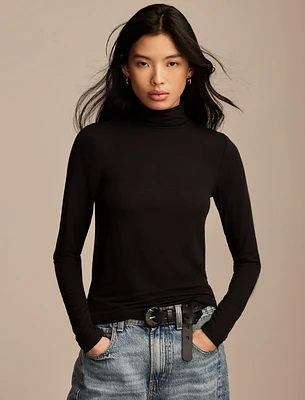 TURTLENECK LAYERING TOP