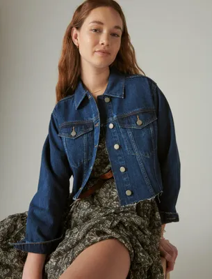 CROPPED DENIM TRUCKER JACKET