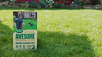 Scotts Turf Builder AWESOME Lawn Seed Blend - 1.4kg