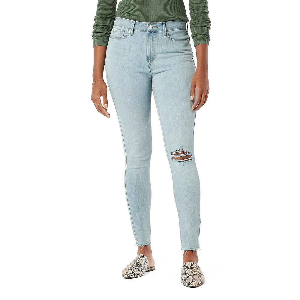 Signature by Levi Strauss & Co.™ Women's High Rise Skinny Jeans