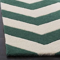 Safavieh Chatham Jake Zigzag Stripes Area Rug