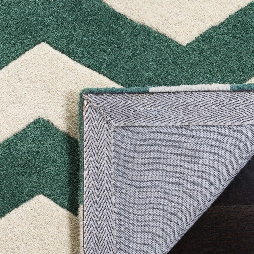 Safavieh Chatham Jake Zigzag Stripes Area Rug
