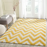 Safavieh Cambridge Kaitlyn Zig Zag Stripes Area Rug