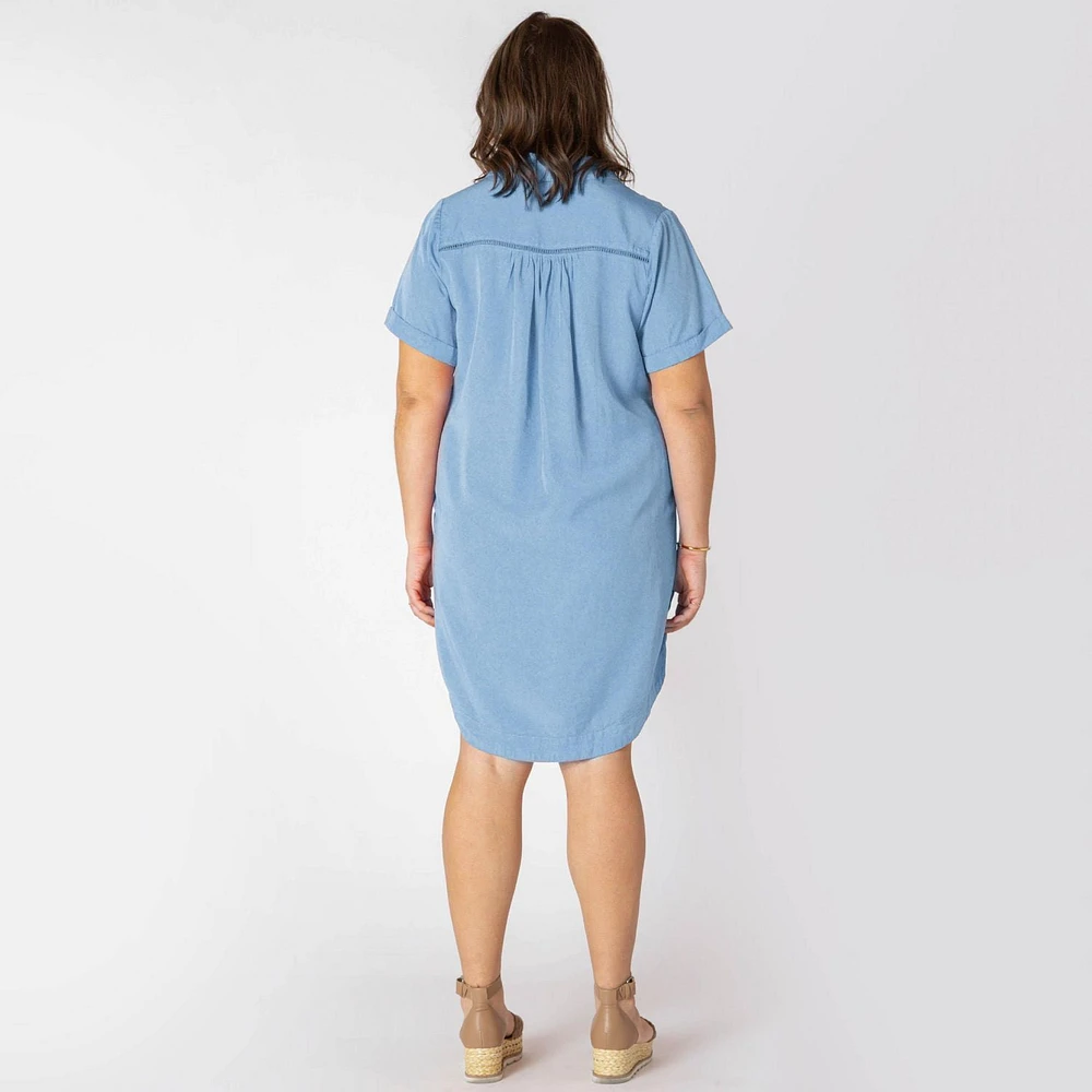 Devoted Taille Plus Femme Mini robe boutonnée