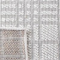 SAFAVIEH Bermuda Lavern Geometric Machine Washable Indoor/Outdoor Area Rug