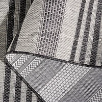 SAFAVIEH Beach House Jenelle Striped Indoor/Outdoor Area Rug