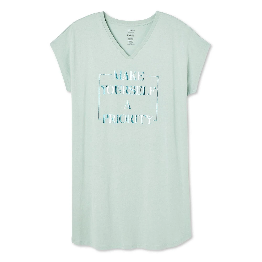 Chemise de nuit à encolure en V George Plus pour femmes