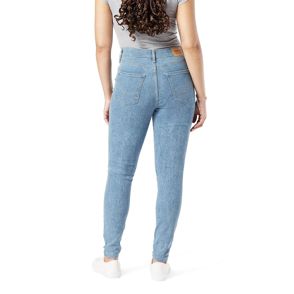 Signature by Levi Strauss & Co.™ Women’s Shaping Super Skinny Jeans