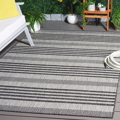 SAFAVIEH Beach House Jenelle Striped Indoor/Outdoor Area Rug