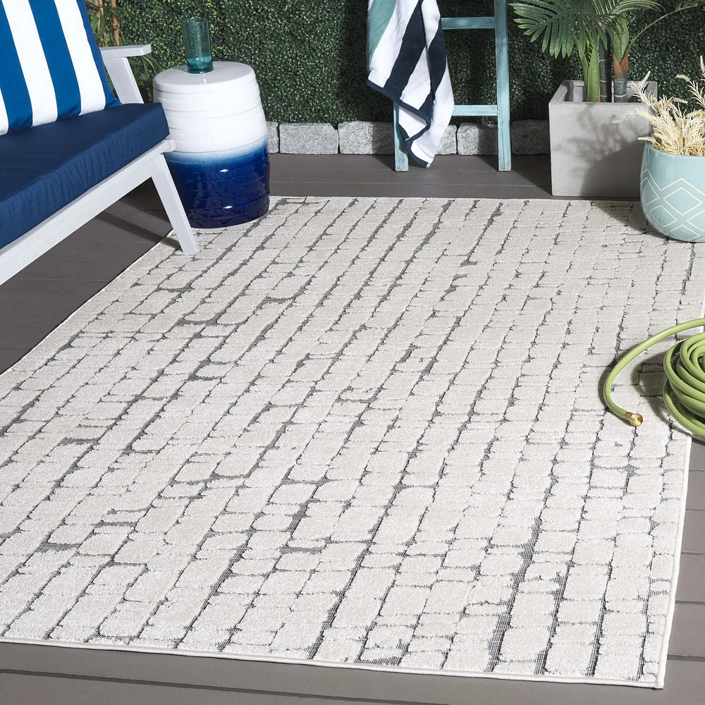 SAFAVIEH Cabana Tamsen Geometric Indoor/Outdoor Area Rug