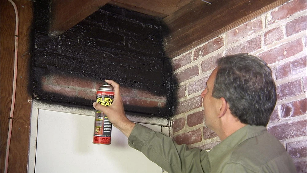 Flex Seal Spray Black 14 oz, Rubberized sealant spray.