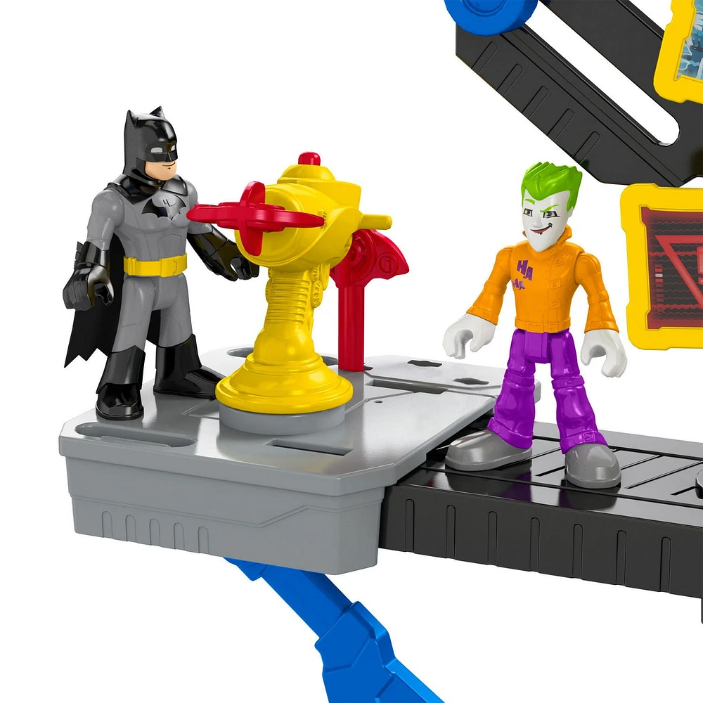 Imaginext DC Super Friends Transforming Batcave Batman Playset with Figures