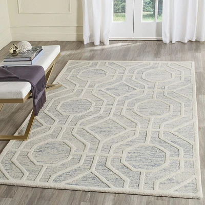 Safavieh Cambridge Johan Geometric Area Rug