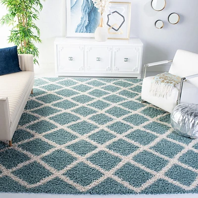 Safavieh Layla Geometric Plush Shag Area Rug