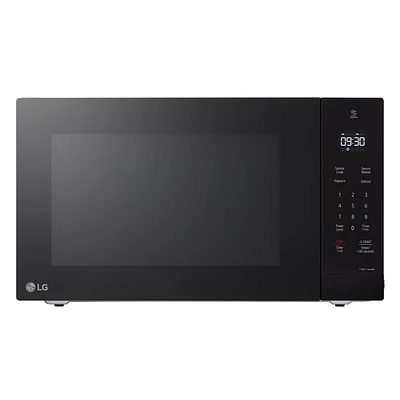 LG 1.5 cu. ft. NeoChef™ Countertop Microwave with Smart Inverter and EasyClean®