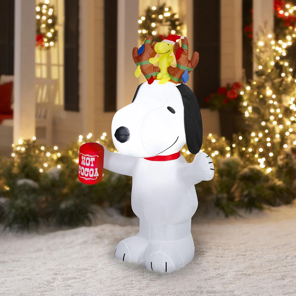 Christmas Inflatable Snoopy with Antlers and Woodstock