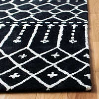 Safavieh Himalaya Darin Geometric Area Rug