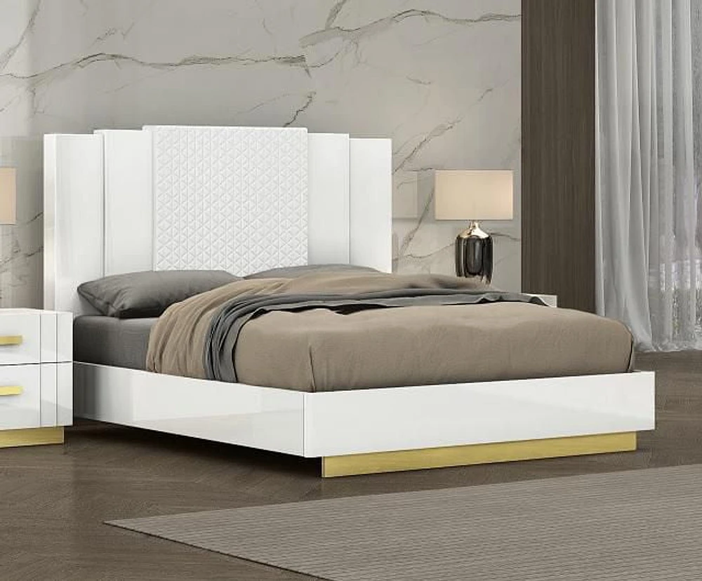 K-LIVING TANNER QUEEN SIZE BED IN WHITE WITH LUXURY PU