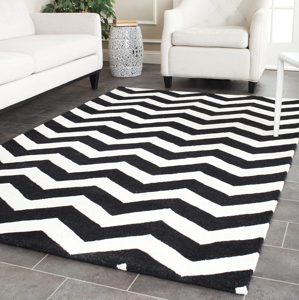 Safavieh Chatham Jake Zigzag Stripes Area Rug