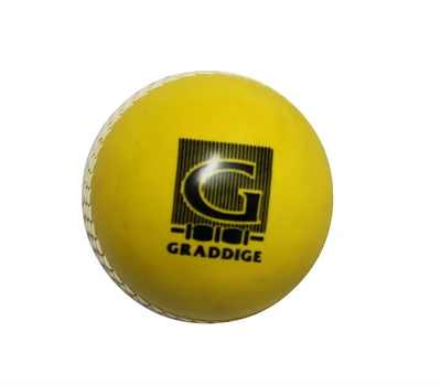 Graddige Plastic Cricket Ball