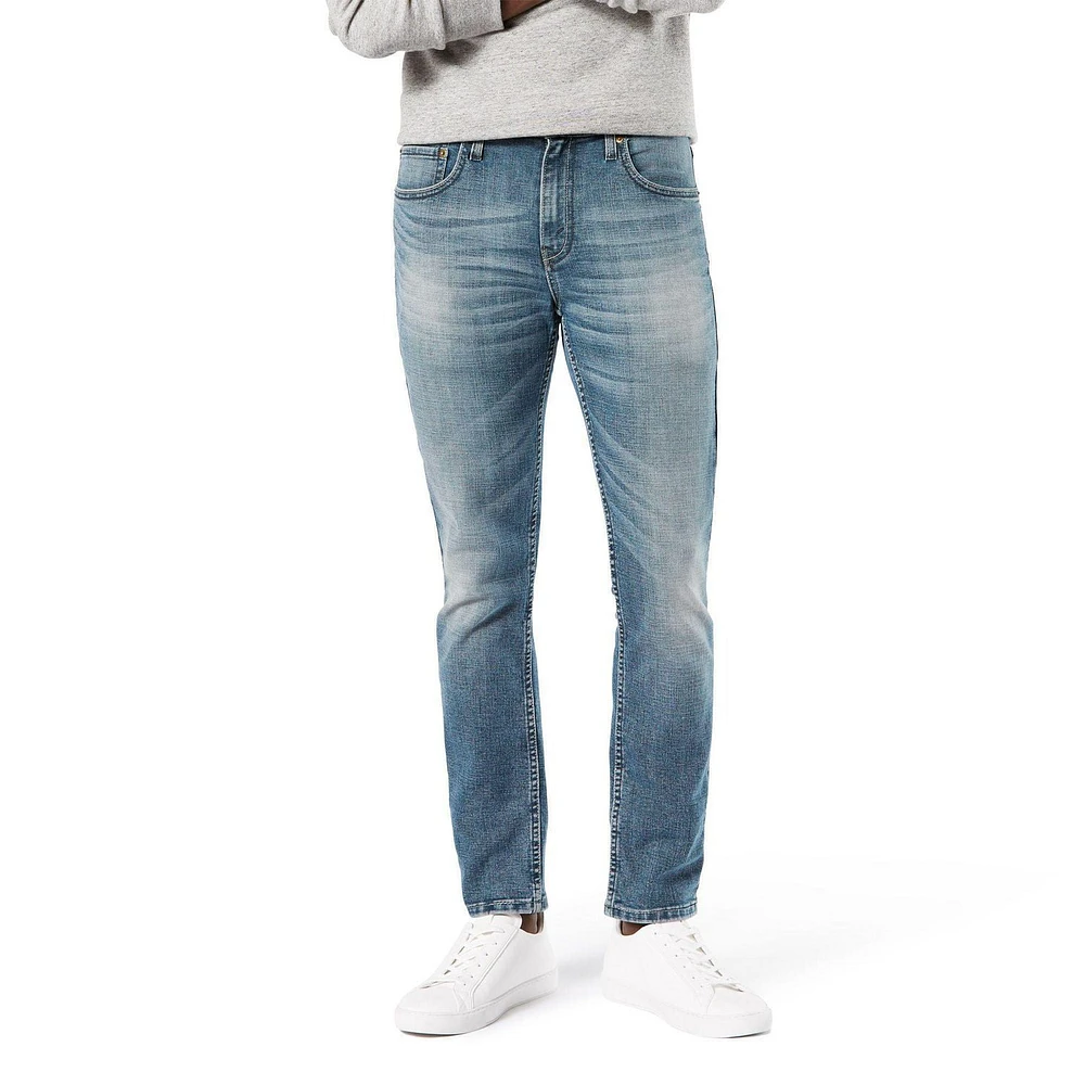 Signature by Levi Strauss & Co.™ Men's Skinny, Available sizes: 29 – 38