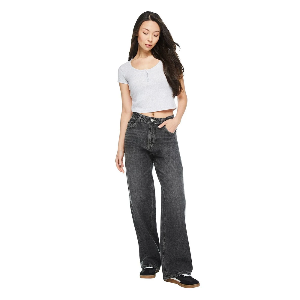 T-shirt henley No Boundaries pour femmes Tailles TP–TTG