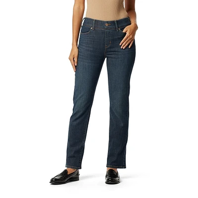 Levi Strauss Signature™ Women’s Shaping Perfect Pull-On Straight Jeans, Available sizes: 2 – 18