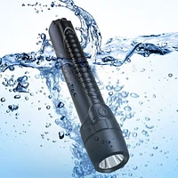 Aluratek La lampe de poche PowerLight à usage multiple avec chargeur rapide USB intégré