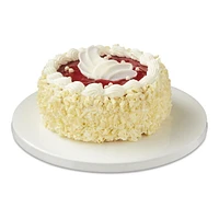 Your Fresh Market Strawberry & Cream Cake, 700 g