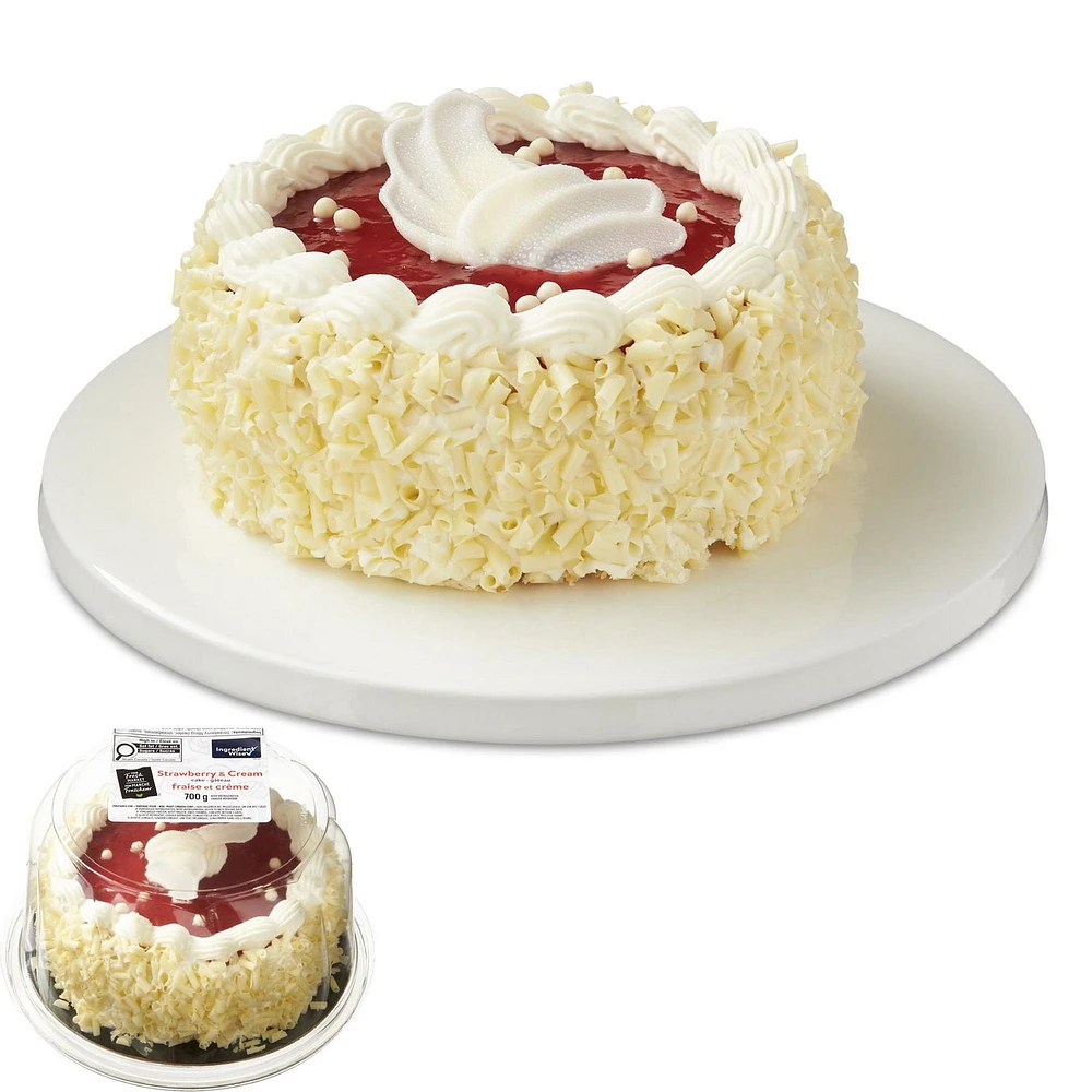 Your Fresh Market Strawberry & Cream Cake, 700 g