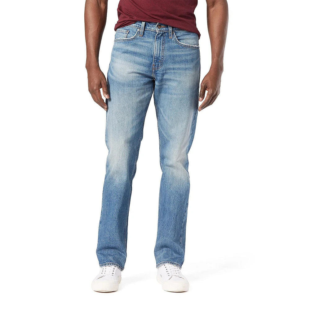 Signature by Levi Strauss & Co.™ Men's Authentic Straight Fit Jeans