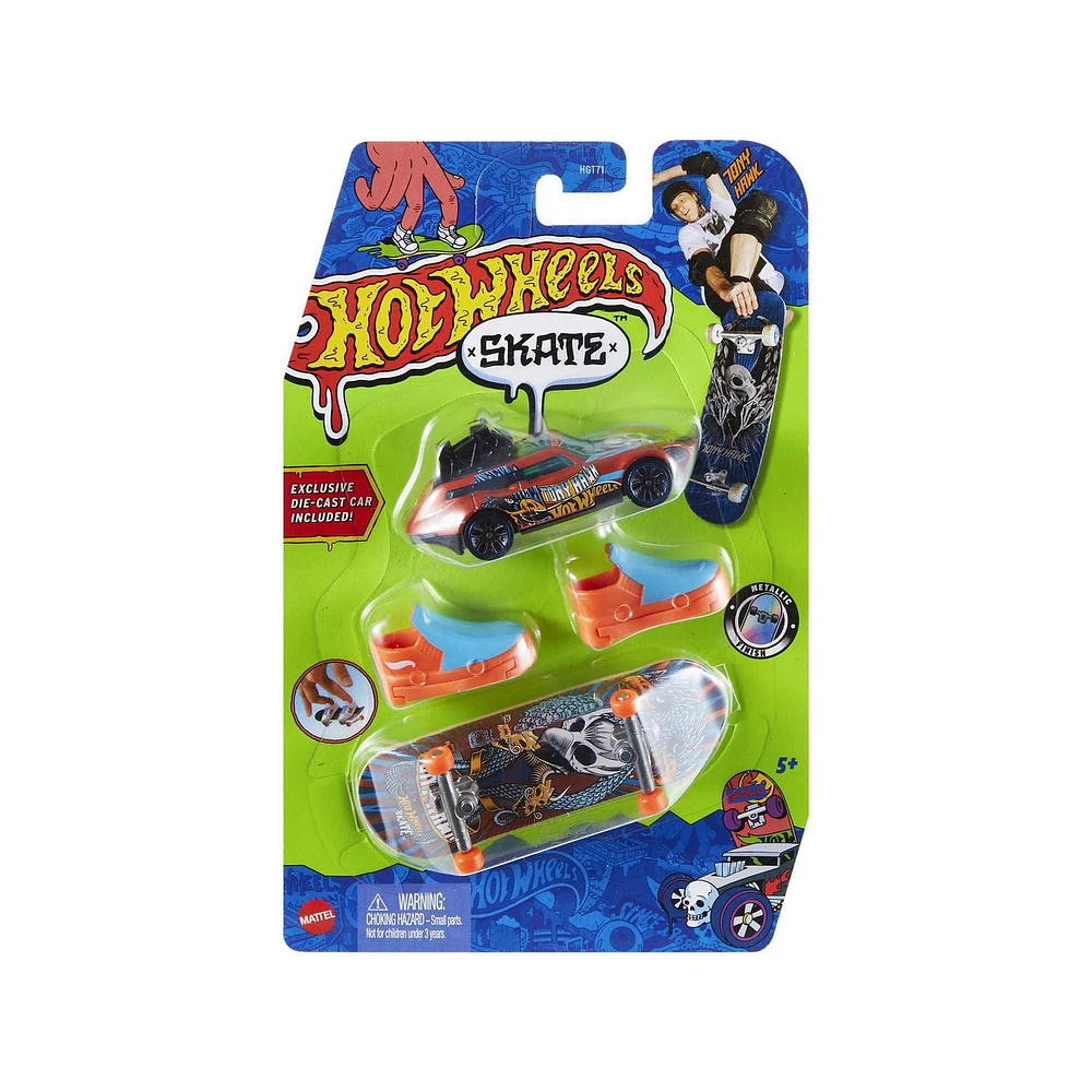 Hot Wheels Skate Tony Hawk Shifters Stalk & Shred Fingerboard, Tour de Fast Toy Car & Skate Shoes