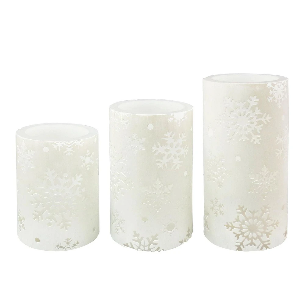 hometrends White Deboss Snowflake LED candle set