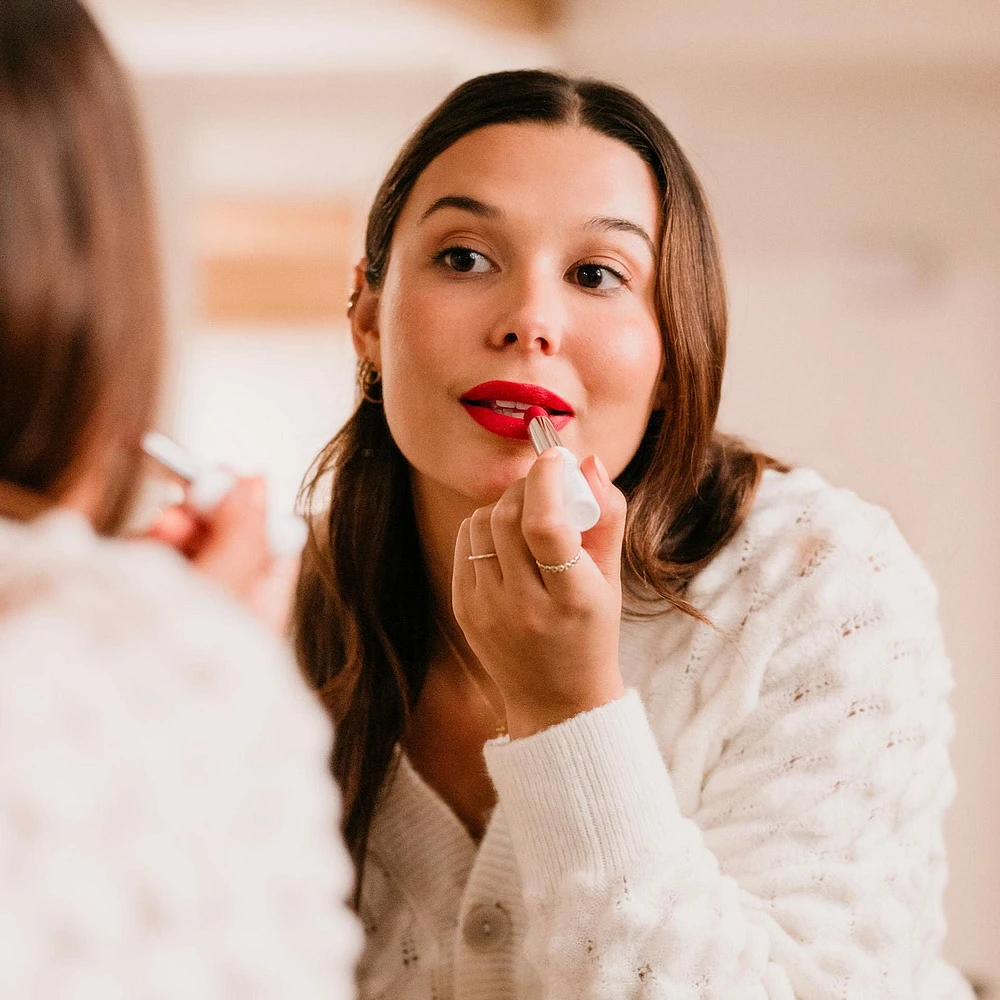 Marcelle Rouge à lèvres couleur & soin huile-en-stick Lip Loving Formule propre et végane