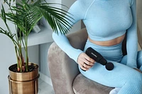 Mini-pistolet de massage NOVO Compacte et légère