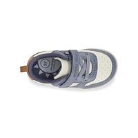 Pax, Pax: Comfy, durable sneakers for active kids