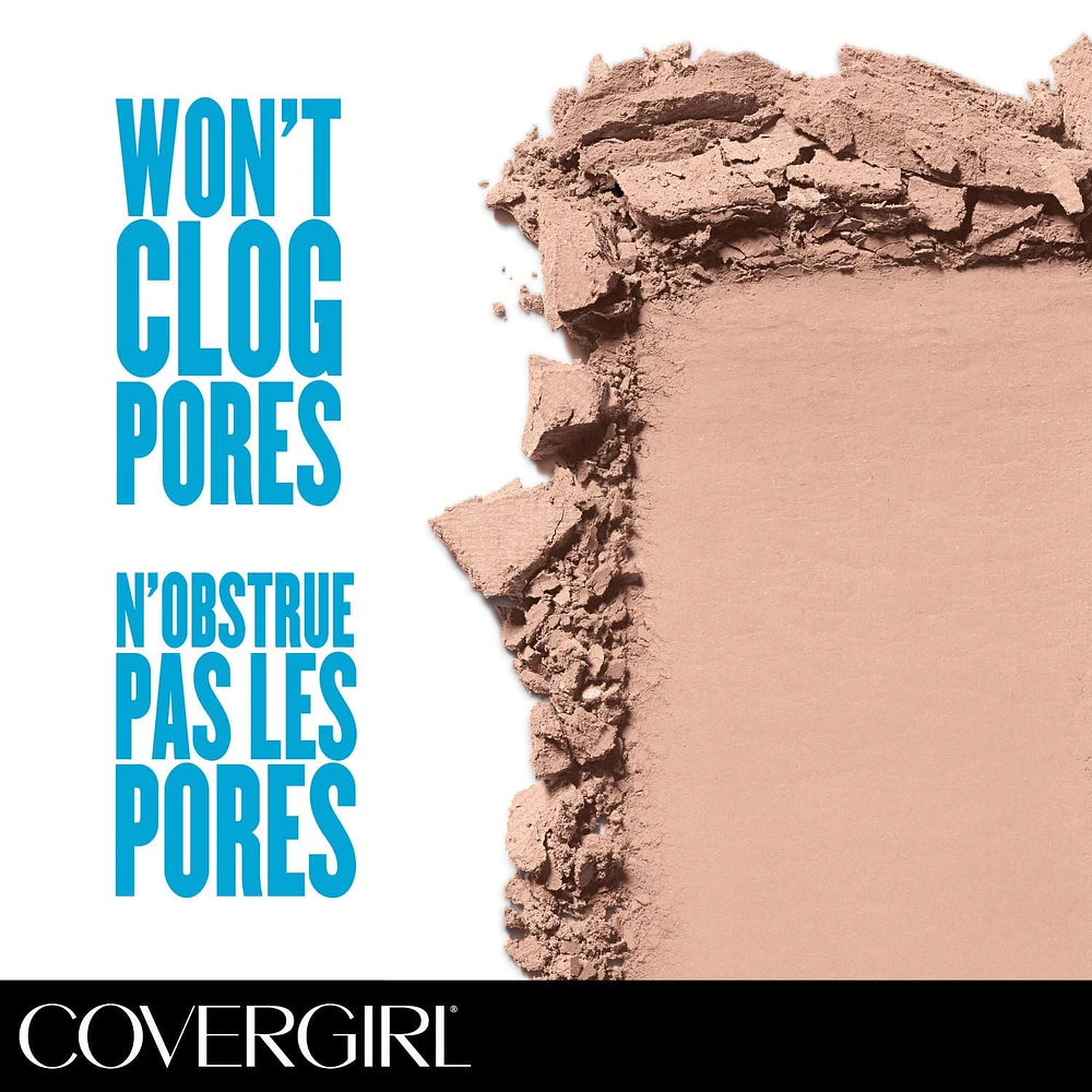 COVERGIRL Poudre pressée Clean Matte, fini mat et lisse, léger, peau sans brillance, formule sans huile, 100% Sans Cruauté Poudre Pressée pure et saine