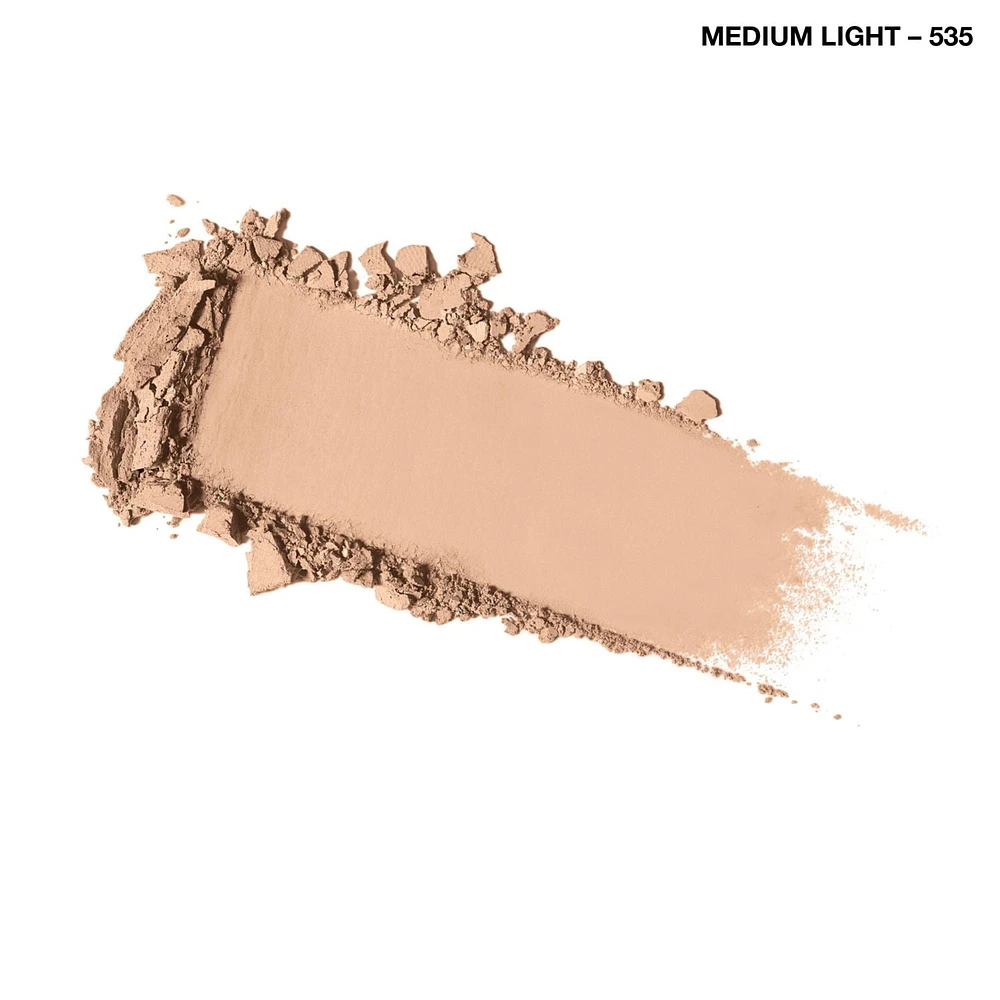 COVERGIRL Poudre pressée Clean Matte, fini mat et lisse, léger, peau sans brillance, formule sans huile, 100% Sans Cruauté Poudre Pressée pure et saine